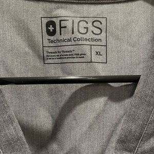 Figs scrub top, size XL